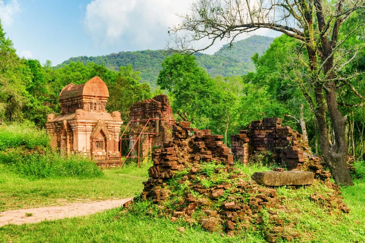 Featured image for Private car Hoi An - My Son Sanctuary - Da Nang